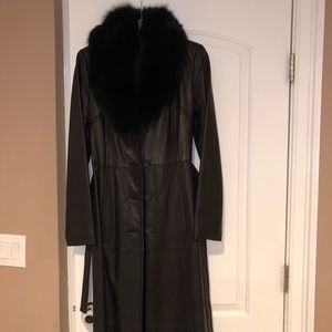 Leather Coat w/ REAL Fox Fur Collar by Avanti NY❣️